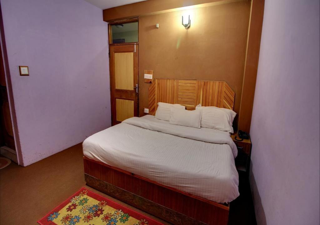 Hotel Kingston Manāli Exterior foto