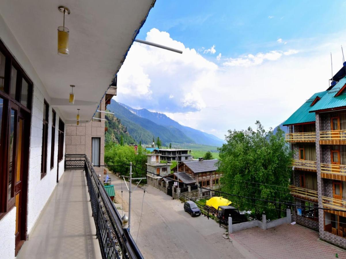 Hotel Kingston Manāli Exterior foto